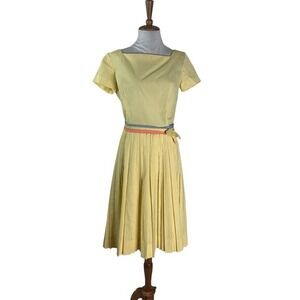 Vintagew 1960s Carlye Yellow Pleated Day Dress M